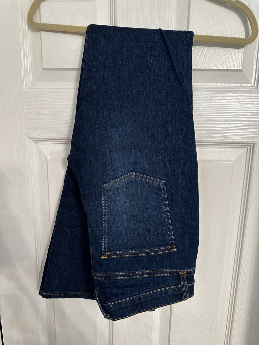 Veronica Beard Beverly Skinny Flare High Rise Jeans